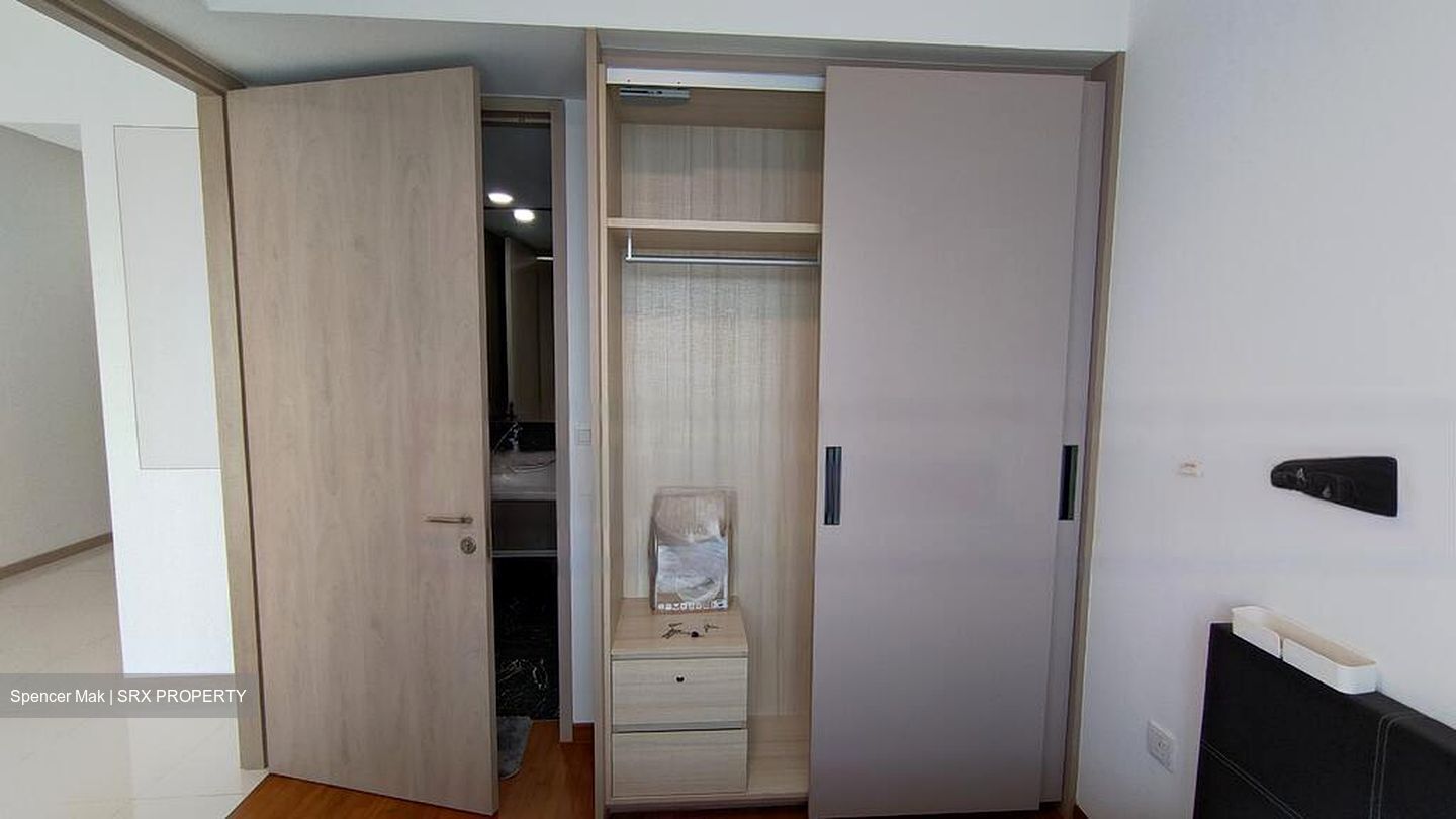 J Gateway (D22), Condominium #460740501